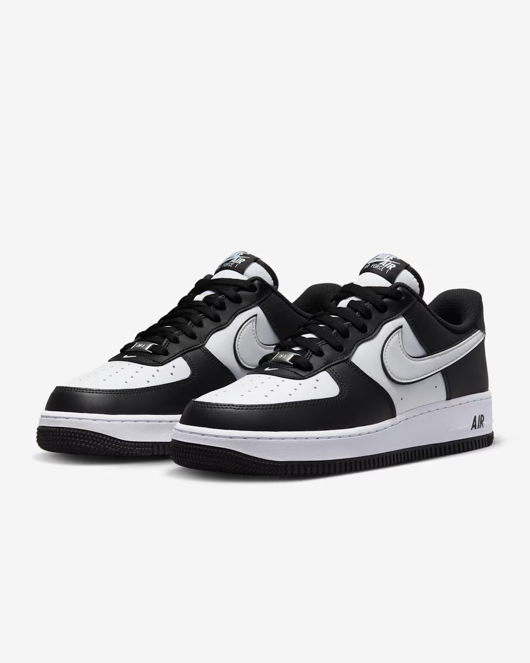 Nike Air Force 1 '07 - Black  & White
